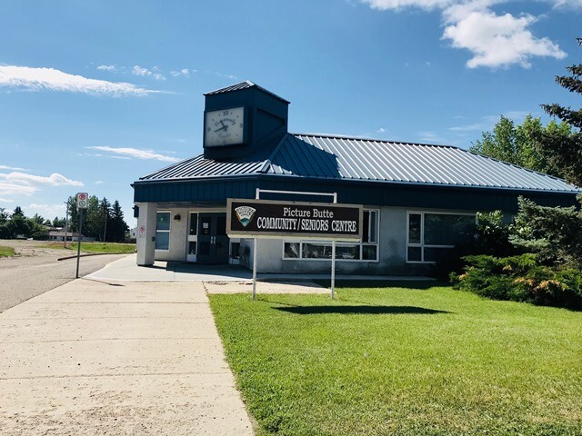 Picture of the community centre in Picture Butte