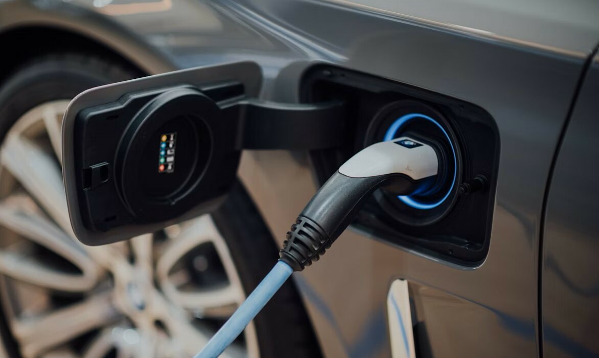 Electric Vehicle Charging Station